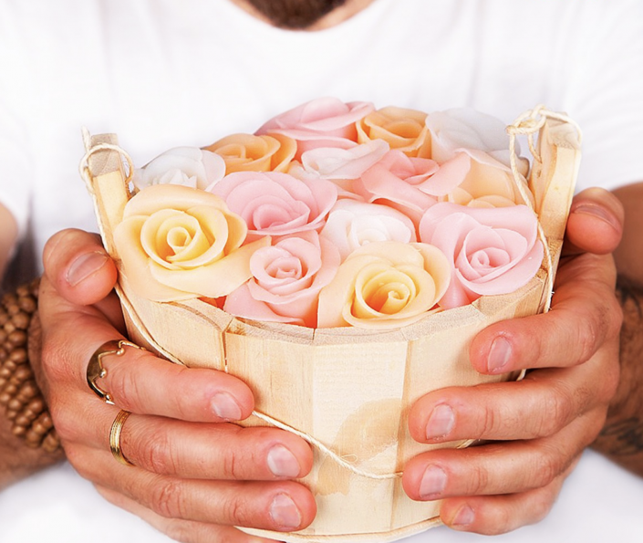 Tina de P&eacute;talas para as M&atilde;es