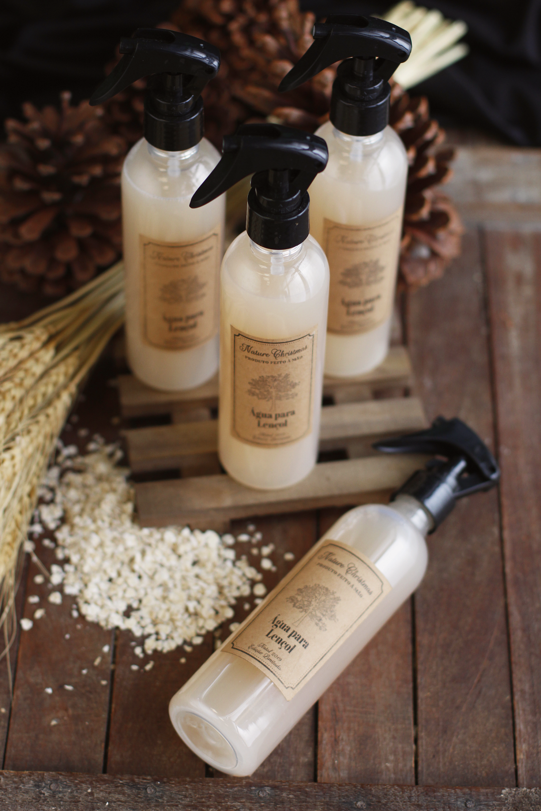 &Aacute;gua para Len&ccedil;ol da Linha Nature Christmas